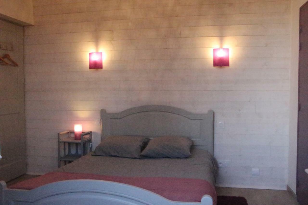Chambres Aux Bonnes Herbes Bais  Bagian luar foto