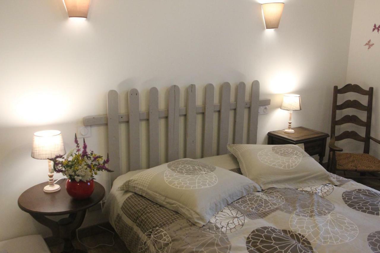 Chambres Aux Bonnes Herbes Bais  Bagian luar foto